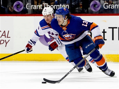 Mathew Barzal Poster 3541677