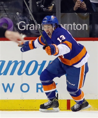 Mathew Barzal Poster 3541681