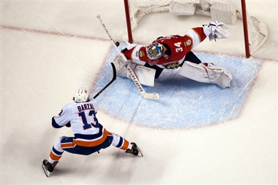 Mathew Barzal Poster 3541683