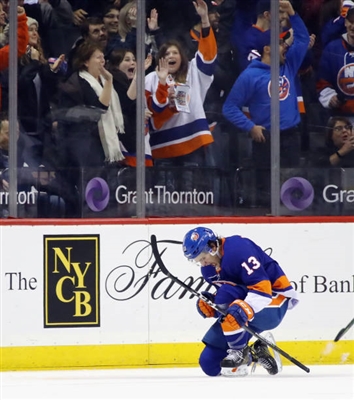 Mathew Barzal Poster 3541688