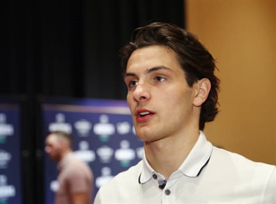 Mathew Barzal Poster 3541749