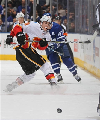 Matthew Tkachuk Poster 3544018