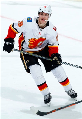 Matthew Tkachuk Poster 3544020
