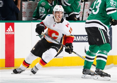 Matthew Tkachuk Poster 3544098