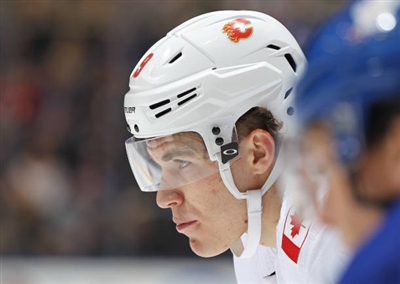 Matthew Tkachuk Poster 3544151