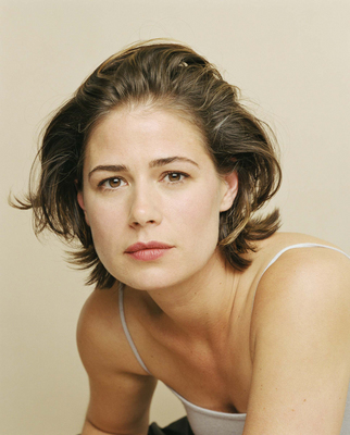 Maura Tierney Poster 2031113