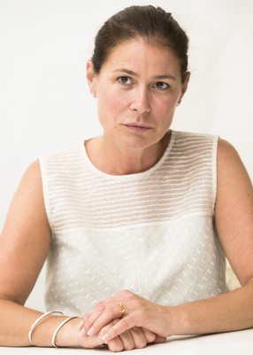 Maura Tierney Poster 2736099