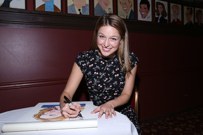 Melissa Benoist Poster 3751008