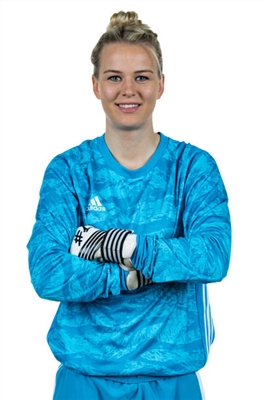 Merle Frohms Poster 3689330