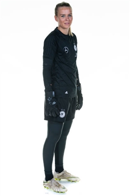 Merle Frohms Poster 3689347