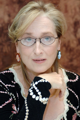 Meryl Streep Poster 2400179