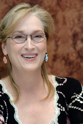 Meryl Streep Poster 2400182