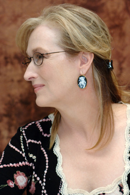 Meryl Streep Poster 2400191