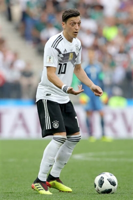 Mesut Oezil Poster 3349495