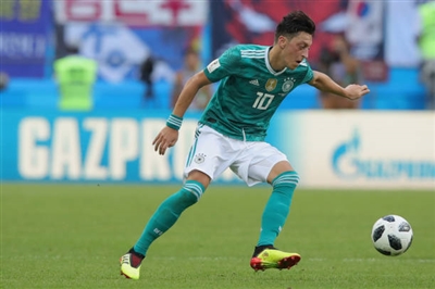 Mesut Oezil Poster 3349551