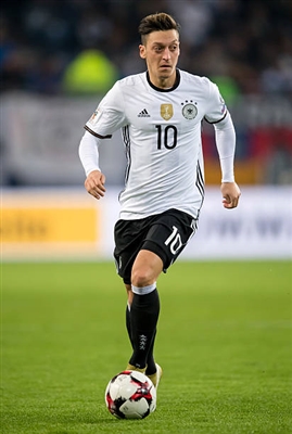 Mesut Oezil Poster 3349560
