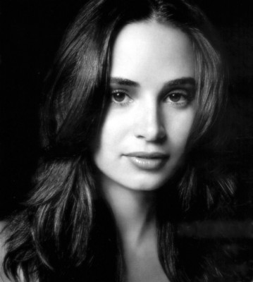 Mia Maestro Poster 1336865