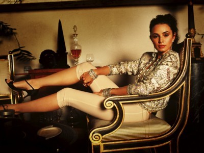 Mia Maestro Poster 1350024