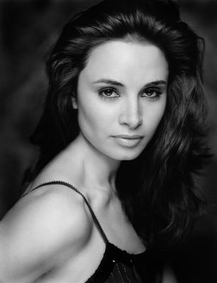 Mia Maestro Poster 3279354