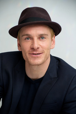 Michael Fassbender Poster 2429501