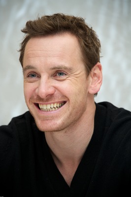 Michael Fassbender Poster 2429513
