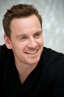 Michael Fassbender Poster 2429515