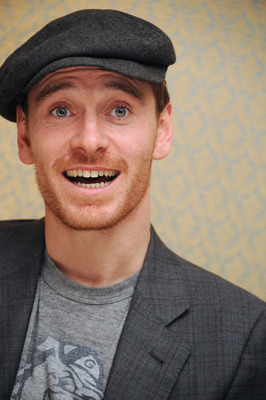 Michael Fassbender Poster 2429523