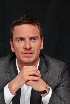 Michael Fassbender Poster 2492662
