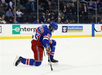 Mika Zibanejad Poster 3559589