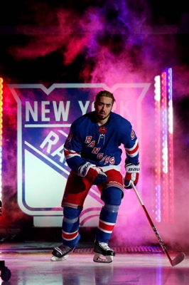 Mika Zibanejad Poster 3559609