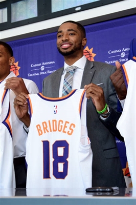 Mikal Bridges Poster 3377982