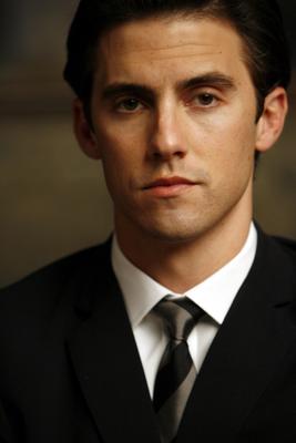 Milo Ventimiglia Poster 2208124