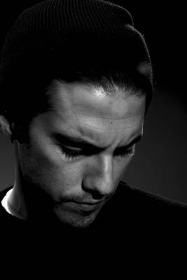 Milo Ventimiglia Poster 2208133