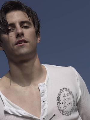 Milo Ventimiglia Poster 2208161