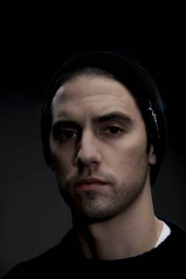 Milo Ventimiglia Poster 2208172