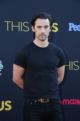 Milo Ventimiglia Poster 2767140