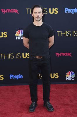 Milo Ventimiglia Poster 2767173