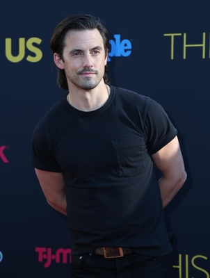 Milo Ventimiglia Poster 2767184