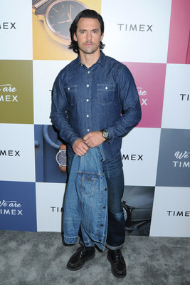Milo Ventimiglia Poster 2767237