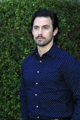 Milo Ventimiglia Poster 2809885