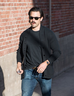 Milo Ventimiglia Poster 3076681