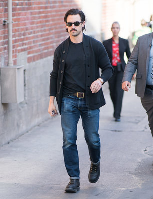 Milo Ventimiglia Poster 3076715
