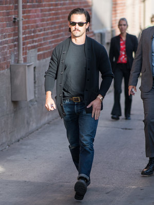 Milo Ventimiglia Poster 3076727