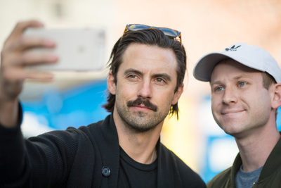 Milo Ventimiglia Poster 3076732