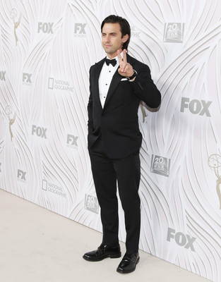 Milo Ventimiglia Poster 3184103