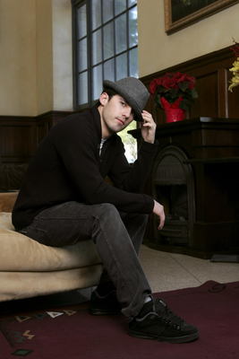 Milo Ventimiglia Poster 3668652