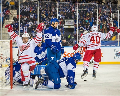 Morgan Rielly Poster 3553146