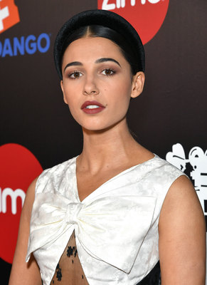 Naomi  Scott Poster 3896584