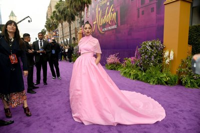 Naomi Scott Poster 3866859