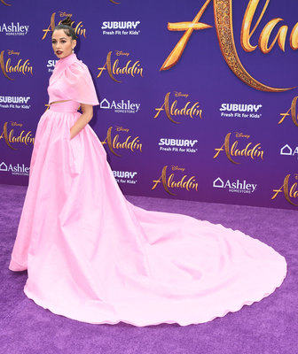 Naomi Scott Poster 3866861